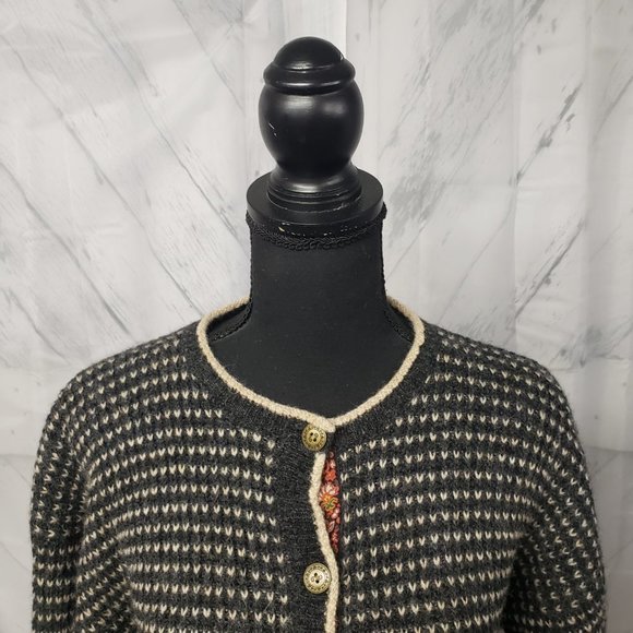 COPY - VTG Woolrich Gray Preppy Button Up Cardigan Size L - Picture 5 of 10